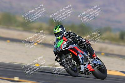 media/Nov-12-2023-SoCal Trackdays (Sun) [[5d1fba4e7d]]/Turn 14 (1035am)/